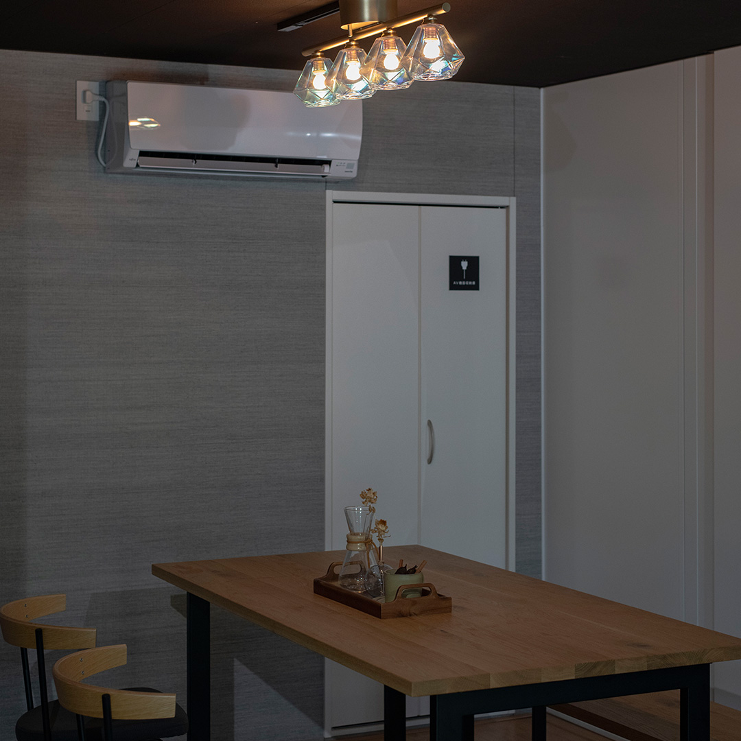 シーリングライト Leon mini レオンミニ ストレート おしゃれなお部屋実例