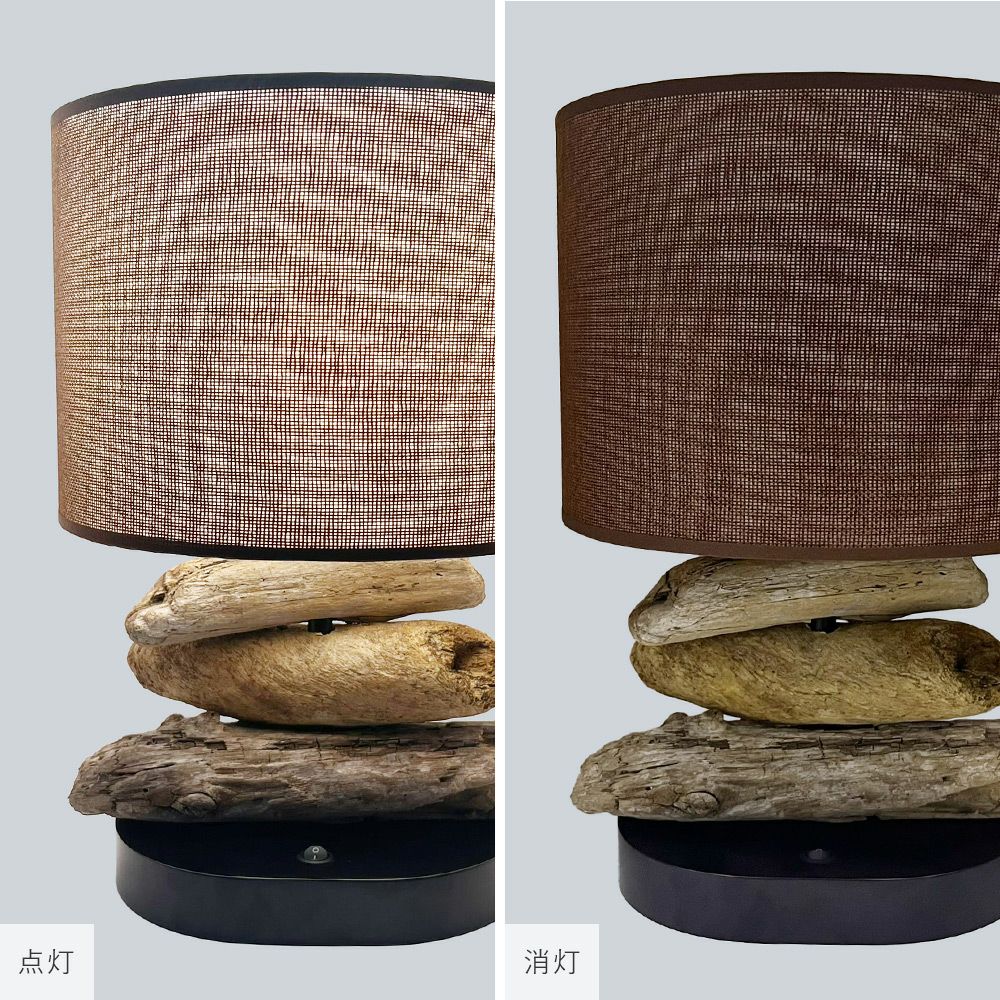 流木を積み重ねたデザイン